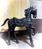 Zeer groot kermispaard, Ophalen