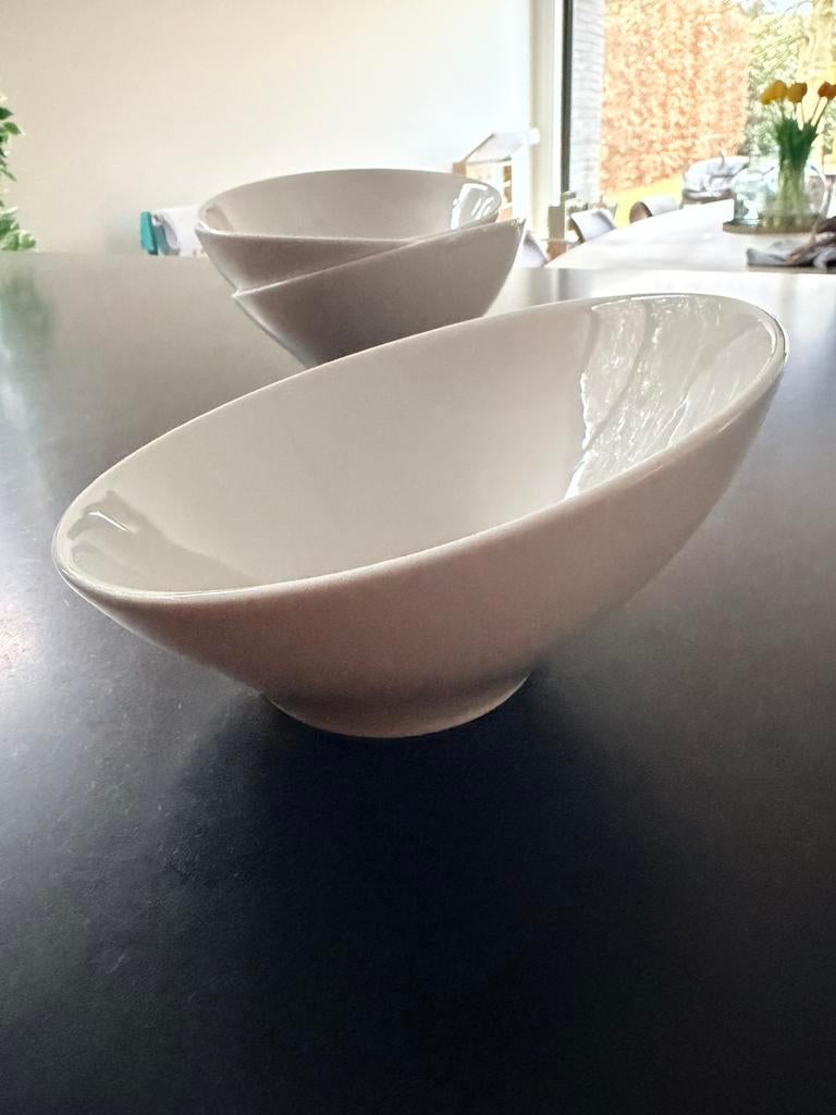 Diepe borden 4x, Ophalen, Zo goed als nieuw, Bord(en)