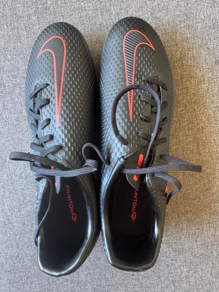 Nike Phantom GT Academy FG/MG - Nieuw - 42, Sport en Fitness, Ophalen of Verzenden, Zo goed als nieuw