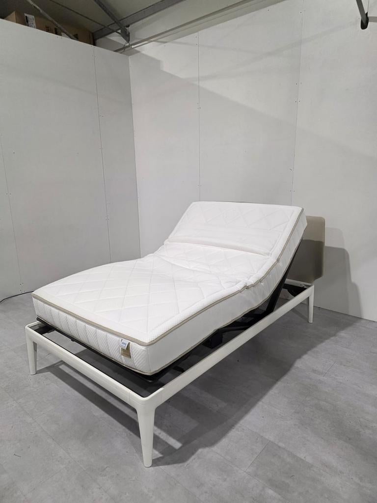 Auping Essential Elektrisch Bed 120x200 M2, Verstelbaar, Eenpersoons, Wit, Ophalen of Verzenden