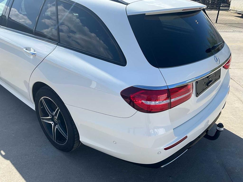 2020 Mercedes-Benz E300 AMG Line - Plug-in hybride - panodak, Auto's, Automaat, Gebruikt, Euro 6, Overige brandstoffen