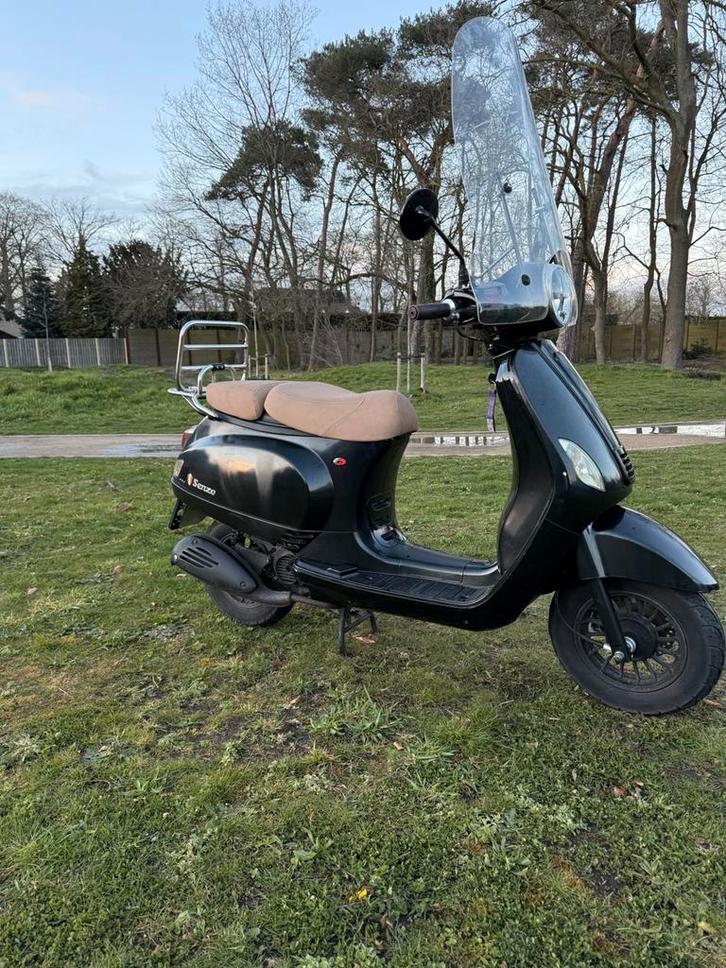 Trottinette classe A, Vélos & Vélomoteurs, Scooters | Vespa, Utilisé, Autres modèles, Classe A (25 km/h), Essence, Enlèvement