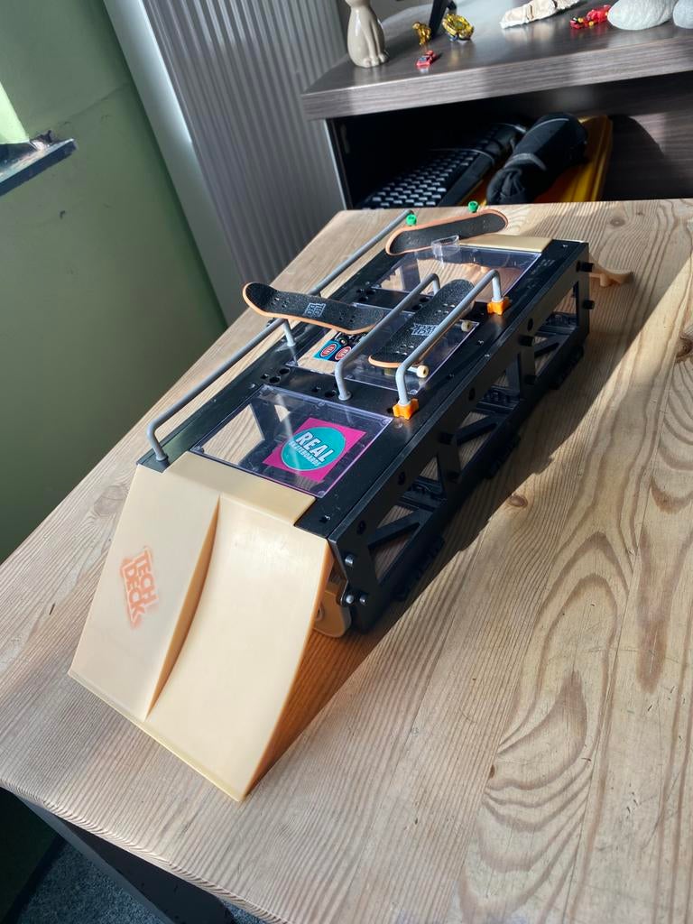 Tech deck skating, Hobby en Vrije tijd, Modelbouw | Boten en Schepen, Ophalen, Zo goed als nieuw