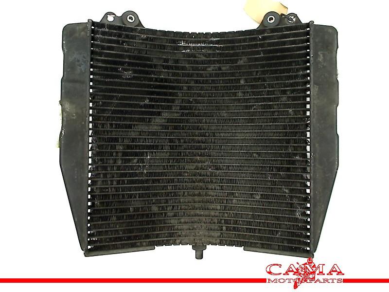 RADIATEUR EAU Suzuki GSX R 750 1992-1995 (GSXR 750 GR7B), Motos, Dhr. S. di Majo, Utilisé, Info@cama-motorparts.nl, P.J. Troelstraweg 8 8
3144 CX  MAASSLUIS, NL