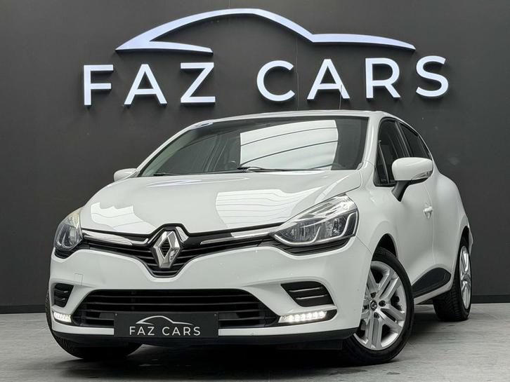Renault Clio * Réservé *, Autos, Renault, Entreprise, Achat, Clio, ABS, Airbags, Air conditionné, Bluetooth, Ordinateur de bord