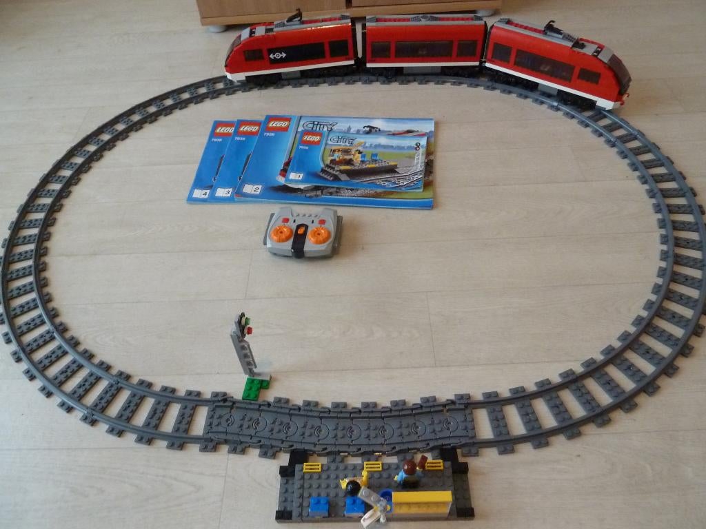 Lego City Trains 7938 Passenger Train, Compleet, City, Lego, Ophalen of Verzenden