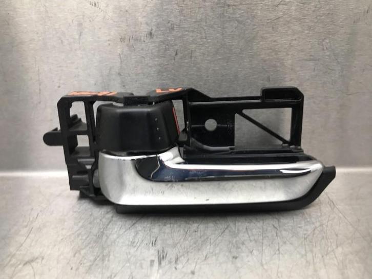 PORTIERGREEP BUITEN LINKS VOOR Suzuki Ignis (MF) (01-2016/-), Auto-onderdelen, Carrosserie, Suzuki, Voor, Links, Gebruikt