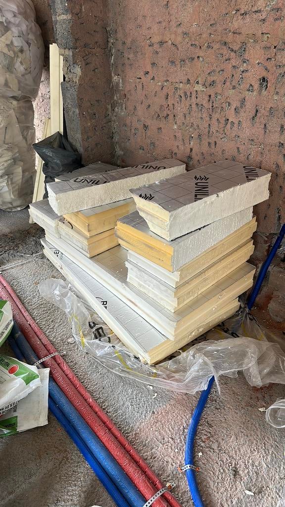 2 platen Unilin isolatie 12cm + restjes, Doe-het-zelf en Bouw, Isolatie en Afdichting, Ophalen, Zo goed als nieuw