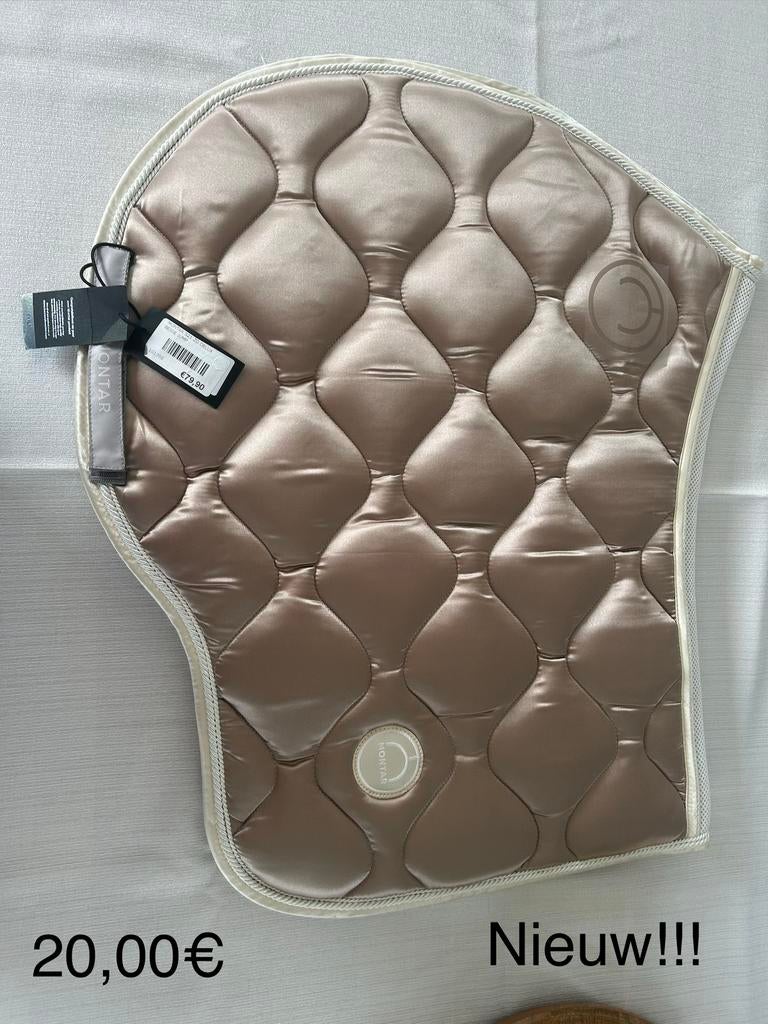 Zadeldekjes paard, Enlèvement