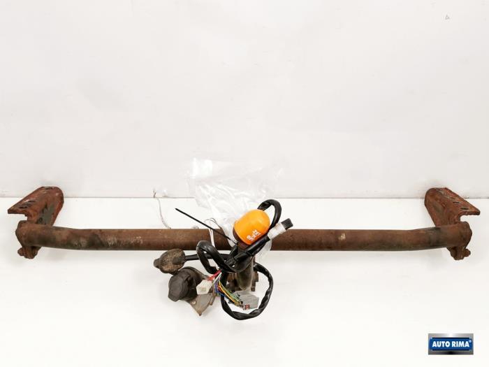 Crochet d'attelage d'un Volvo S60, -, 3 mois de garantie, -, -