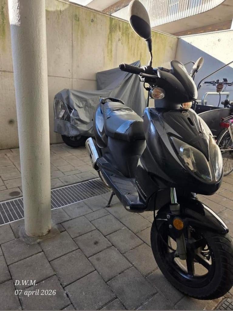 50cc Brommer - 2T, Fietsen en Brommers, Ophalen