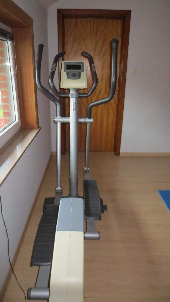 velo tunturi crosstrainer C30, Enlèvement, Utilisé, Jambes, Métal