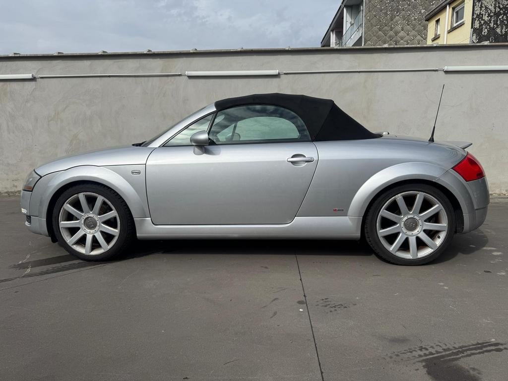 Audi TT Cabrio 1.8 benzine V5, Auto's, Bedrijf, Elektrische buitenspiegels, Cabrio, Te koop