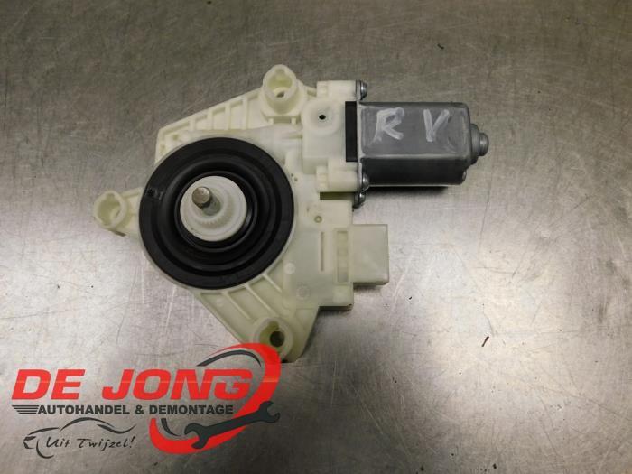 Moteur de vitre portière d'un Mercedes C-Klasse, Autos : Pièces & Accessoires, Carrosserie & Tôlerie, Mercedes-Benz, Utilisé, 3 mois de garantie