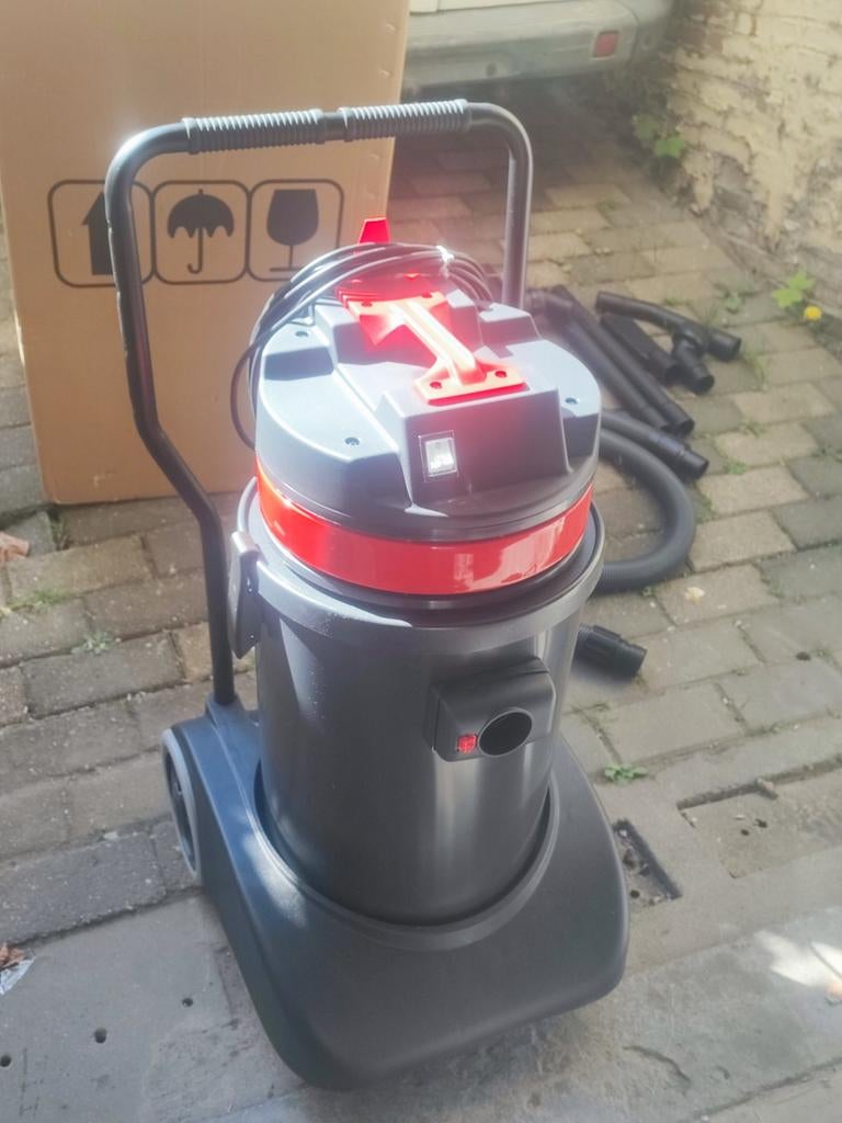 Stof-/Waterzuiger Cleanfix SW 35-1 Professionele, Ophalen, Nieuw, Waterstofzuiger