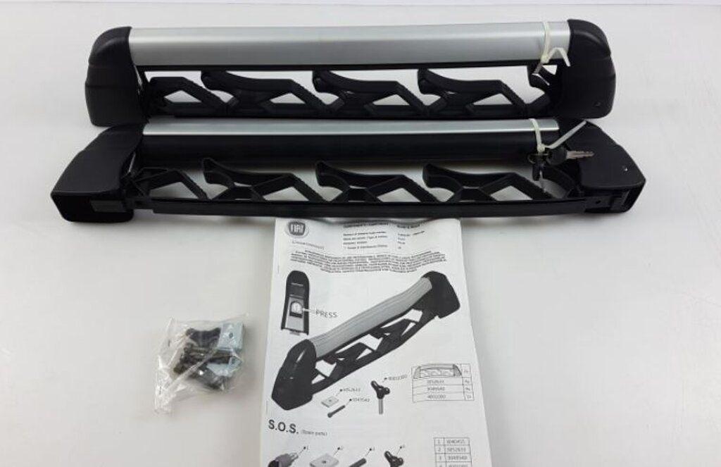 Skidragers 4 ski's of 2 snowboards dakdrager Fiat 71803106, -, -, Nieuw, Ophalen of Verzenden