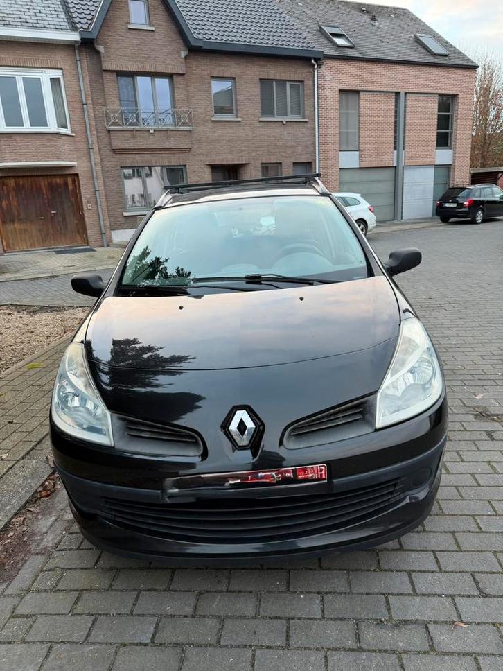 Renault Clio III Break 2008 1.2 Essence, Autos, Renault, Particulier, Clio, Attache-remorque, Essence, Euro 4, Break, Enlèvement