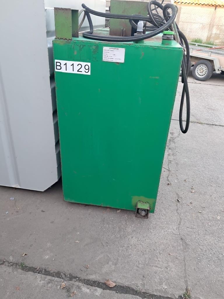 Mazouttank 2400 liter dubbelwandig met pomp, Ophalen