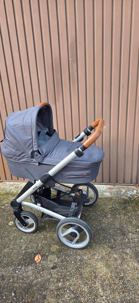Kinderwagen Mutsy Nio grijs, Kinderen en Baby's, Kinderwagens en Combinaties, Kinderwagen, Mutsy, Ophalen