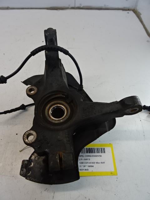 MOYEU DE ROUE AVANT DROIT Opel Corsa D (01-2006/12-2014), Autos : Pièces & Accessoires, Freins & Transmission, Opel, Utilisé
