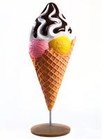 Schepijs ijsje 170 cm - polyester ijs verrijdbaar op hoorn, Ophalen, Nieuw