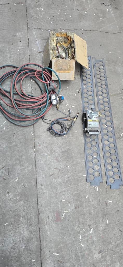 Koike IK-12 Beetle snijmachine compleet met rails en toebeho, Ophalen