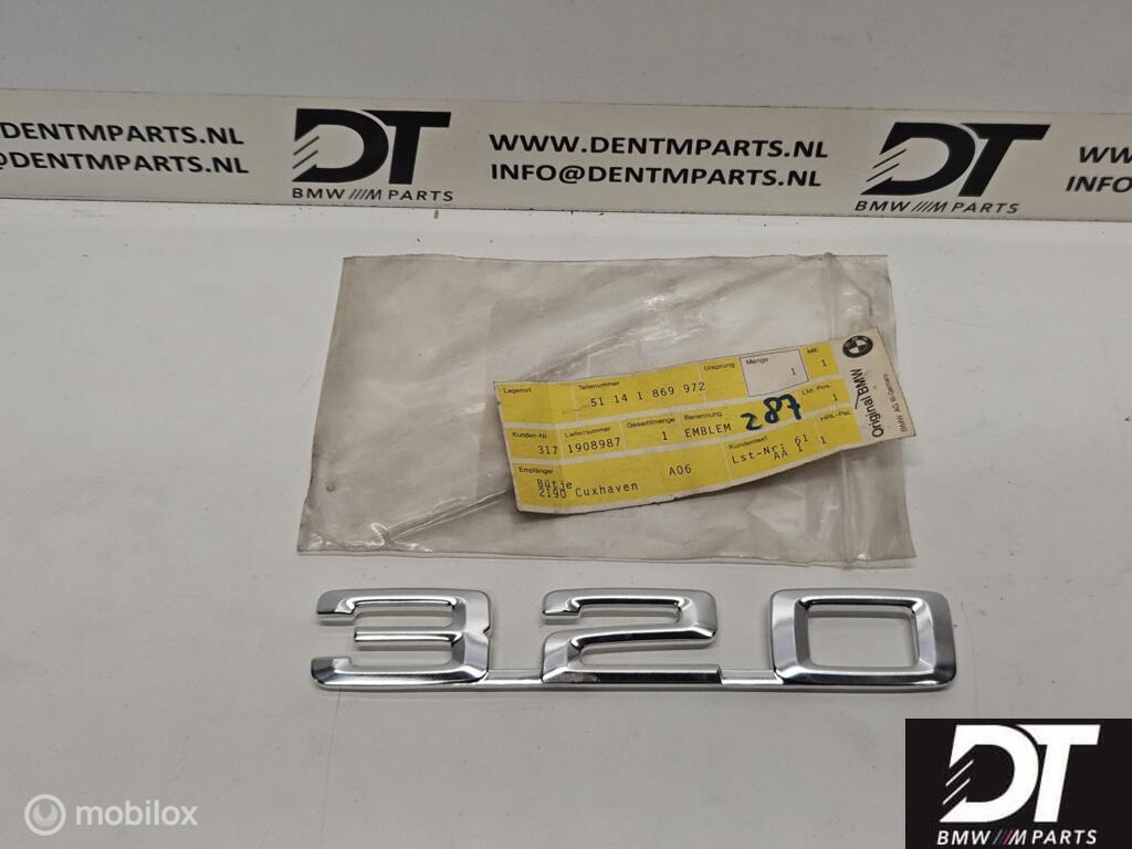 Emblem plugged in "320" BMW 3-serie E21 51141869972, Nieuw, Ophalen of Verzenden