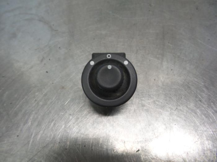 Spiegel Schakelaar van een Renault Trafic (Trafic 01-), Auto-onderdelen, Dashboard en Schakelaars, Renault, Gebruikt, 3 maanden garantie