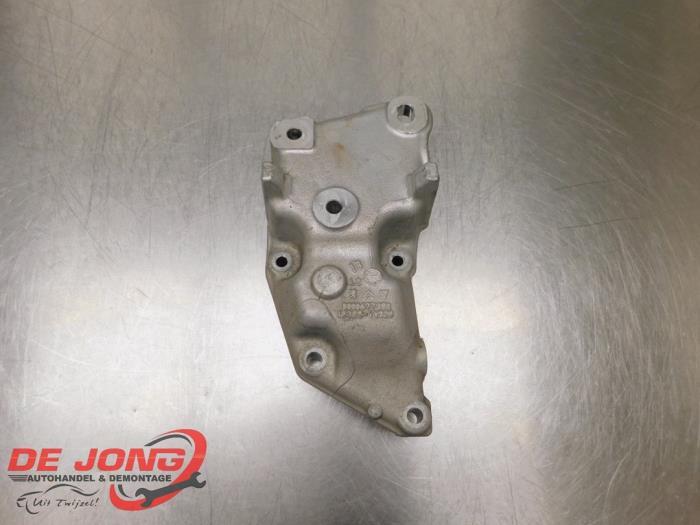 Versnellingsbak Steun van een Peugeot 108, Gebruikt, -, -, Ophalen of Verzenden