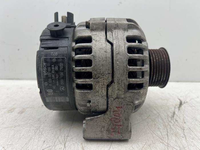 Dynamo van een Mercedes SLK, Auto-onderdelen, Motor en Toebehoren, Mercedes-Benz, Gebruikt, 3 maanden garantie, Ophalen of Verzenden