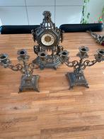 Vintage Italiaans koperen klok met 2kandelaars, Antiquités & Art, Antiquités | Bougeoirs, Enlèvement ou Envoi