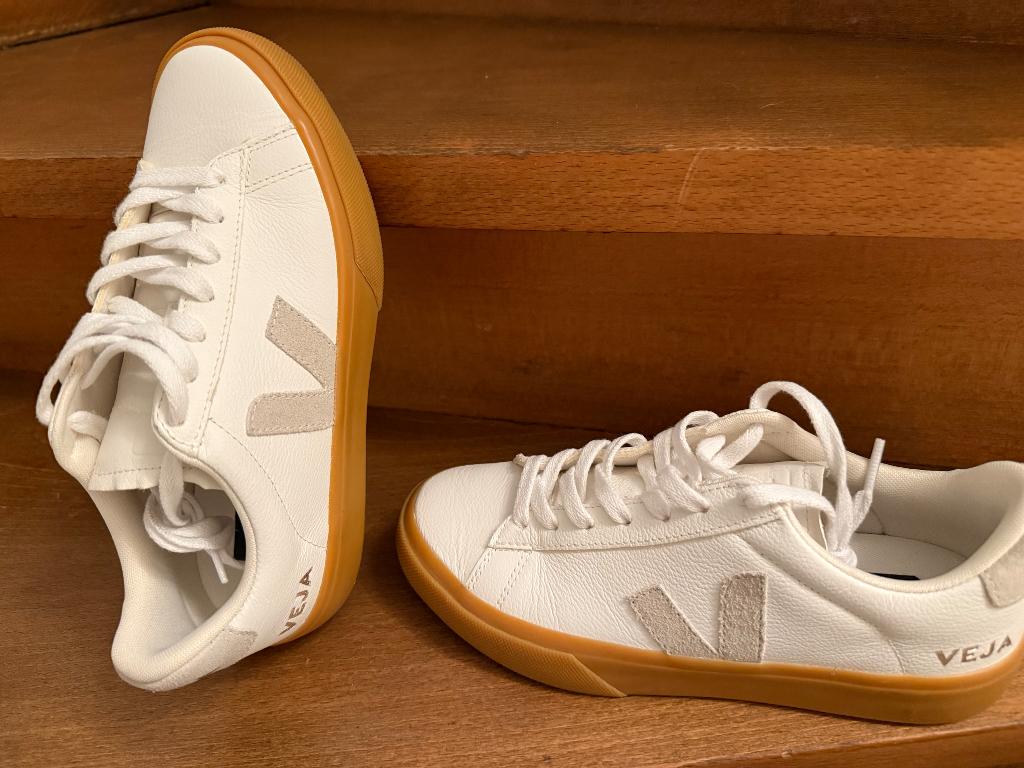 Veja campo, Ophalen, Wit, Veja, Zo goed als nieuw