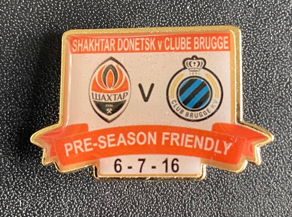 Épinglette rare 2016 Shakhtar Donetsk Club Bruges, Collections, Enlèvement ou Envoi, Comme neuf