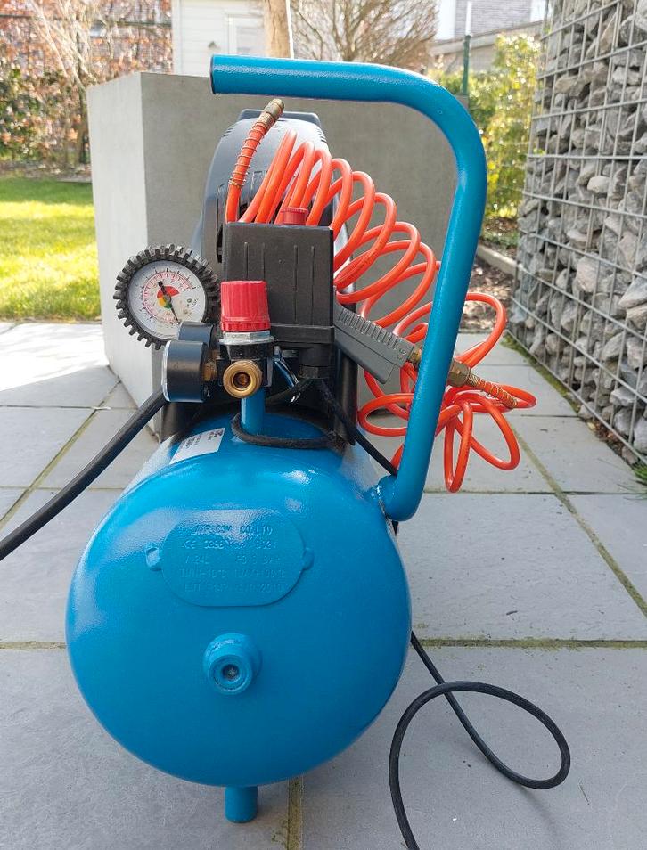 PISTON COMPRESSOR MET TOEBEHOREN, Bricolage & Construction, Compresseurs, Comme neuf, 6 à 10 bars, Enlèvement