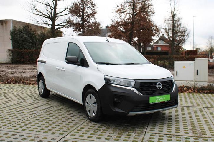 Nissan Townstar VAN L1H1 N-Connecta 130pk (Automaat), Auto's, Bestelwagens en Lichte vracht, Bedrijf, Te koop, Lederen bekleding