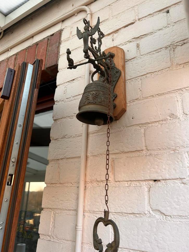 Ancienne cloche murale, Antiquités & Art, Antiquités | Autres Antiquités, Enlèvement