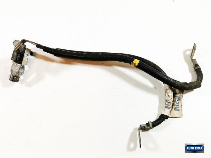 Borne de batterie d'un Volvo V40, Autos : Pièces & Accessoires, Batteries & Accessoires, Volvo, Utilisé, 3 mois de garantie, Enlèvement ou Envoi