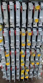 Layher stelling-vloeren 2,57x0,32, Ophalen, Zo goed als nieuw, Gevelsteiger, 2 tot 5 meter