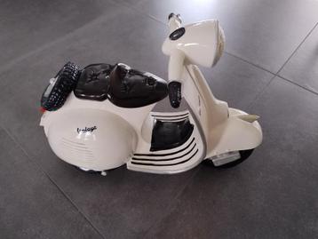 Vespa Spaarpot 🏍️ Uniek & Stijlvol 🏍️ beschikbaar voor biedingen