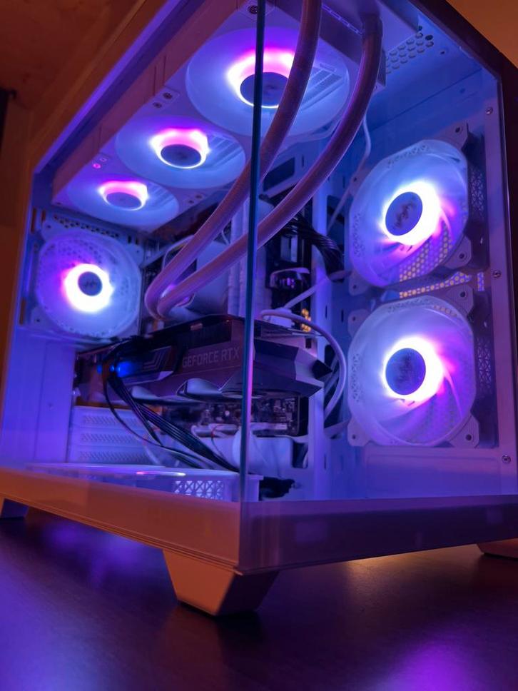 PC GAMER FULL WHITE RTX 3070 Ti + i5 12400F, Computers en Software, Desktop Pc's, Zo goed als nieuw, Ophalen