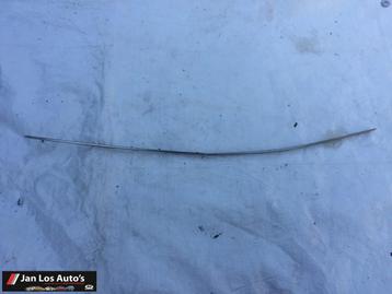 Grille lijst chroom Audi 100 C3 ('82-'90) 443853711 beschikbaar voor biedingen