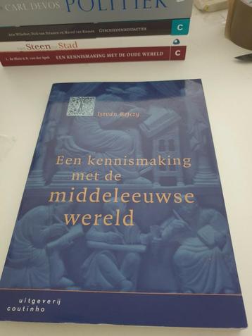 I. Bejczy - Een kennismaking met de middeleeuwse wereld beschikbaar voor biedingen