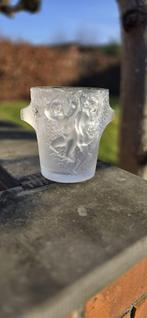 Lalique Francia, Enlèvement