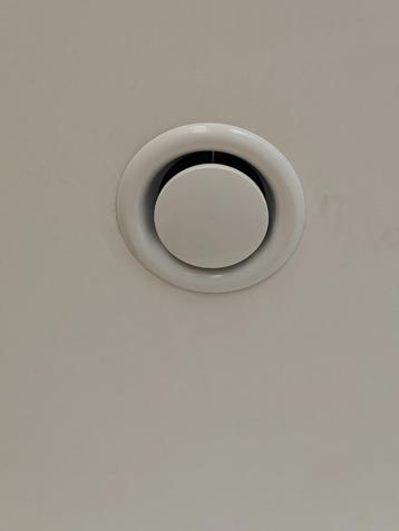Ventilatie ventiel metaal wit - 7 stuks beschikbaar voor biedingen