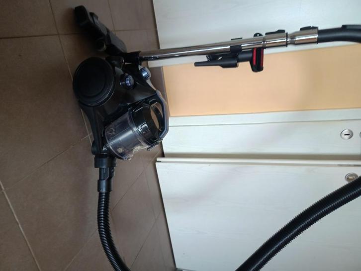 Aspirateur, Elektronische apparatuur, Stofzuigers, Zo goed als nieuw, Stofzuiger, Minder dan 1200 watt, Stofzak, Ophalen