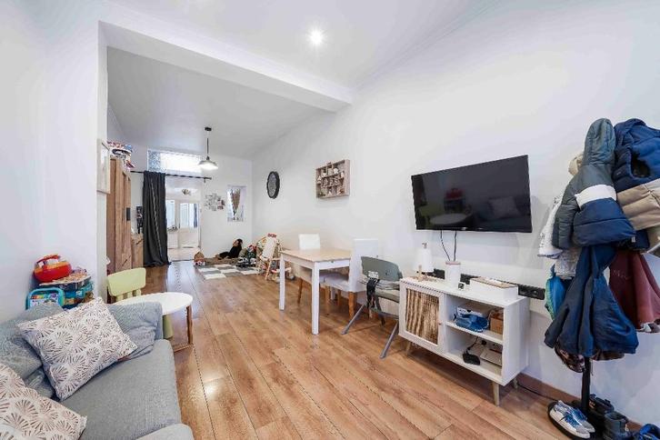 Maison de ville tout confort, Immo, Huizen en Appartementen te koop, Provincie Henegouwen, tot 200 m², Tussenwoning, C