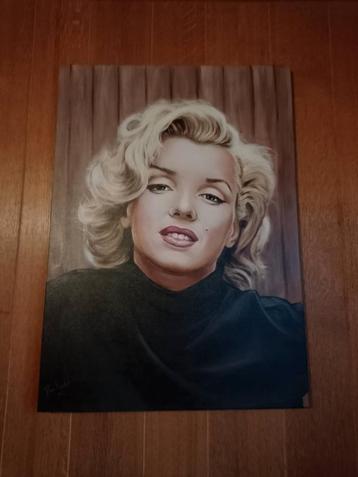 Marilyn Monroe  beschikbaar voor biedingen