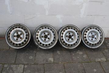 VW T4 Velgen 15x6 beschikbaar voor biedingen
