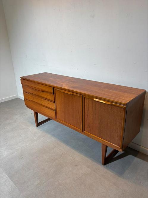 Vintage “Ranella” Teak Sideboard, Huis en Inrichting, Kasten | Wandmeubels, Zo goed als nieuw, Ophalen