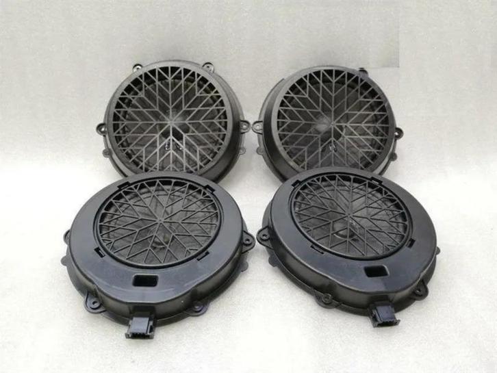 PORSCHE MACAN SPEAKERS SYSTEM KIT, Auto's, Porsche, Particulier, Macan, Ophalen of Verzenden